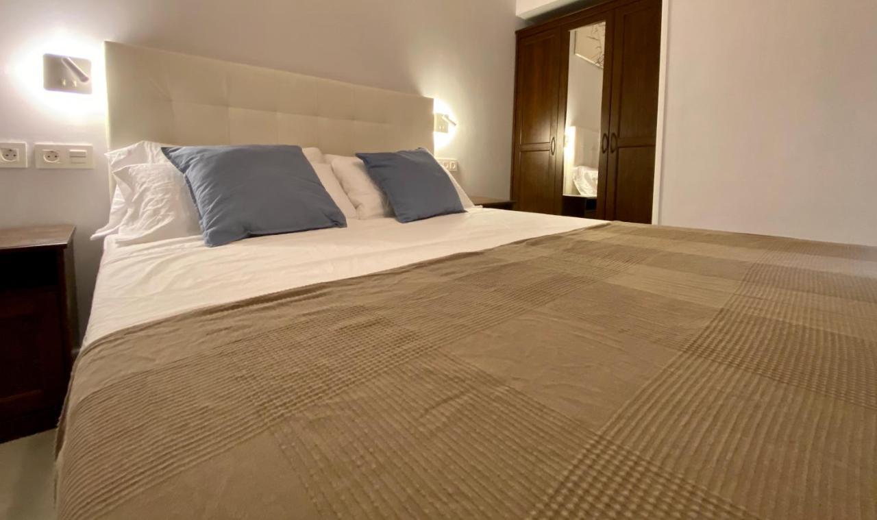 Gadeiras Suites - Apartamentos Turisticos De 2 Llaves Cadiz Bagian luar foto