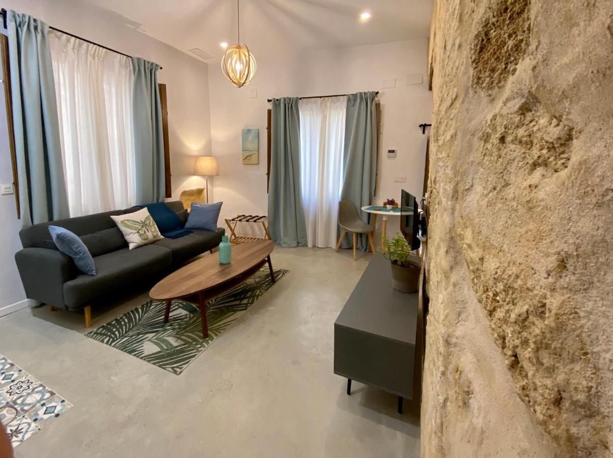 Gadeiras Suites - Apartamentos Turisticos De 2 Llaves Cadiz Bagian luar foto