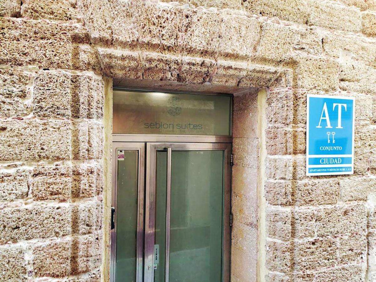 Gadeiras Suites - Apartamentos Turisticos De 2 Llaves Cadiz Bagian luar foto
